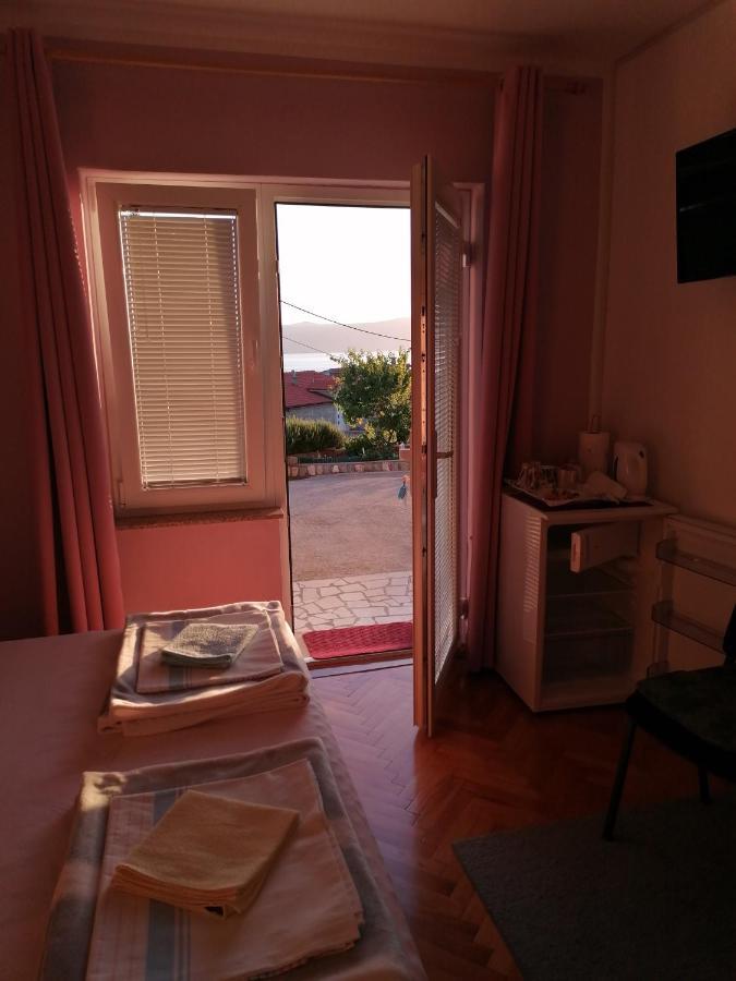Guest House Pamela Senj  Exterior foto